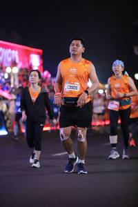 BIB: 23905
                            <button type="button" onclick="openModal(20713535)" class="btn btn-primary btn-sm float-right btn-popup" data-toggle="modal" data-target=".modal-high-quality">
                        <i class="fas fa-shopping-cart"></i> Add to Cart
                    </button>
                                            <button type="button" onclick="isThisMe(20713535, true)" class="btn btn-success btn-sm float-right btn-popup btn-isme hidden" data-toggle="tooltip" data-placement="bottom" title="นี่คือรูปของคุณใช่ไหม คลิกที่นี่เพื่อเอาเข้าอัลบั้ม">
                        <i class="fas fa-plus"></i> Add to album
                    </button>
                    <button type="button" onclick="isThisMe(20713535, false)" class="btn btn-warning btn-sm float-right btn-popup btn-isnotme hidden">
                        <i class="fas fa-ban"></i> Remove from album
                    </button>